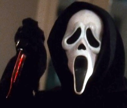 ghostface-is-the-villain-of-the-scream-series-and-hes-put-to-brilliant-use-in-scream-4